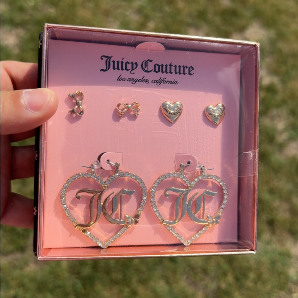 Juicy Couture Gold Heart Earrings Set